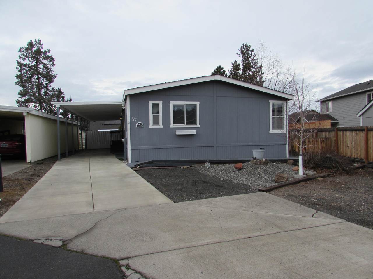 2633 Obsidian Avenue - Photo 1