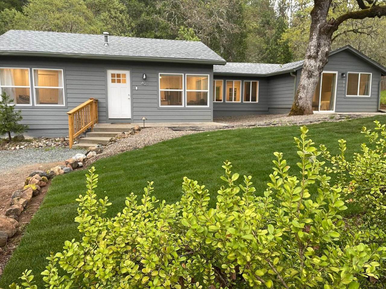 401 Savage Creek Road - Photo 1