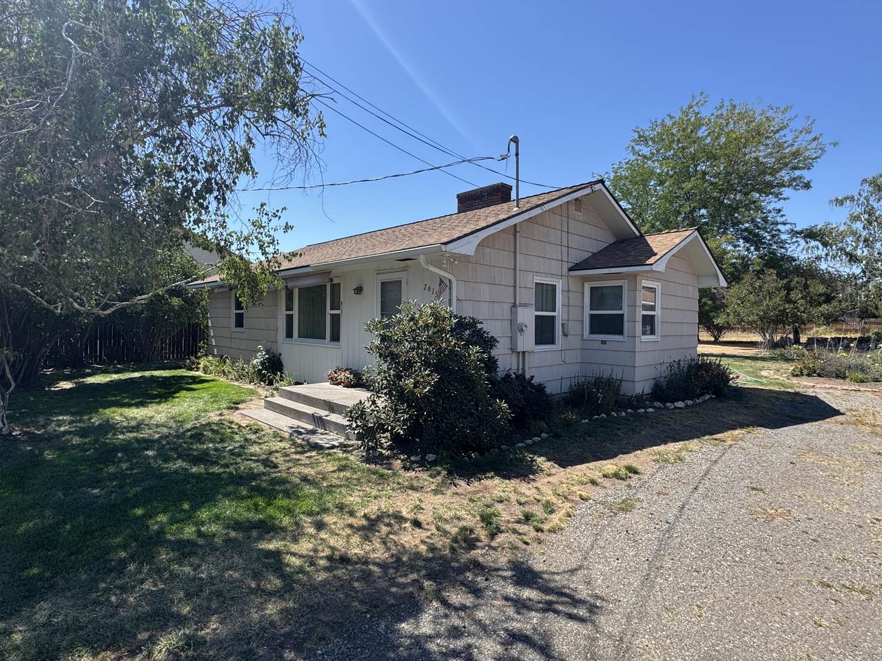 2615 21st Street - Photo 1