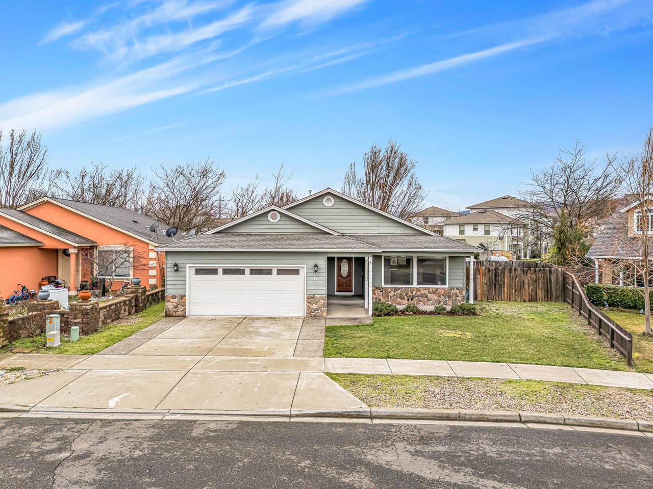 14 Scholarship Way - Photo 1