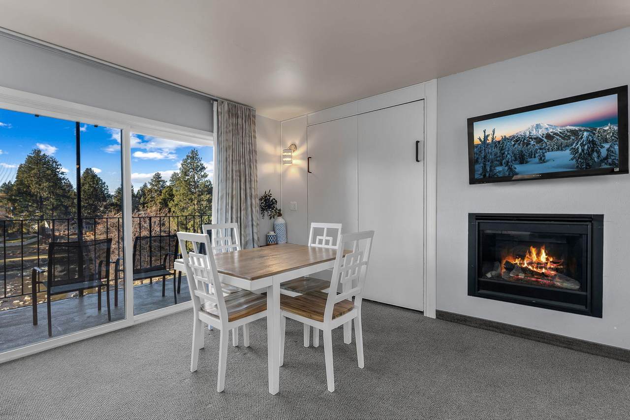 1565 Wall Street - Photo 1