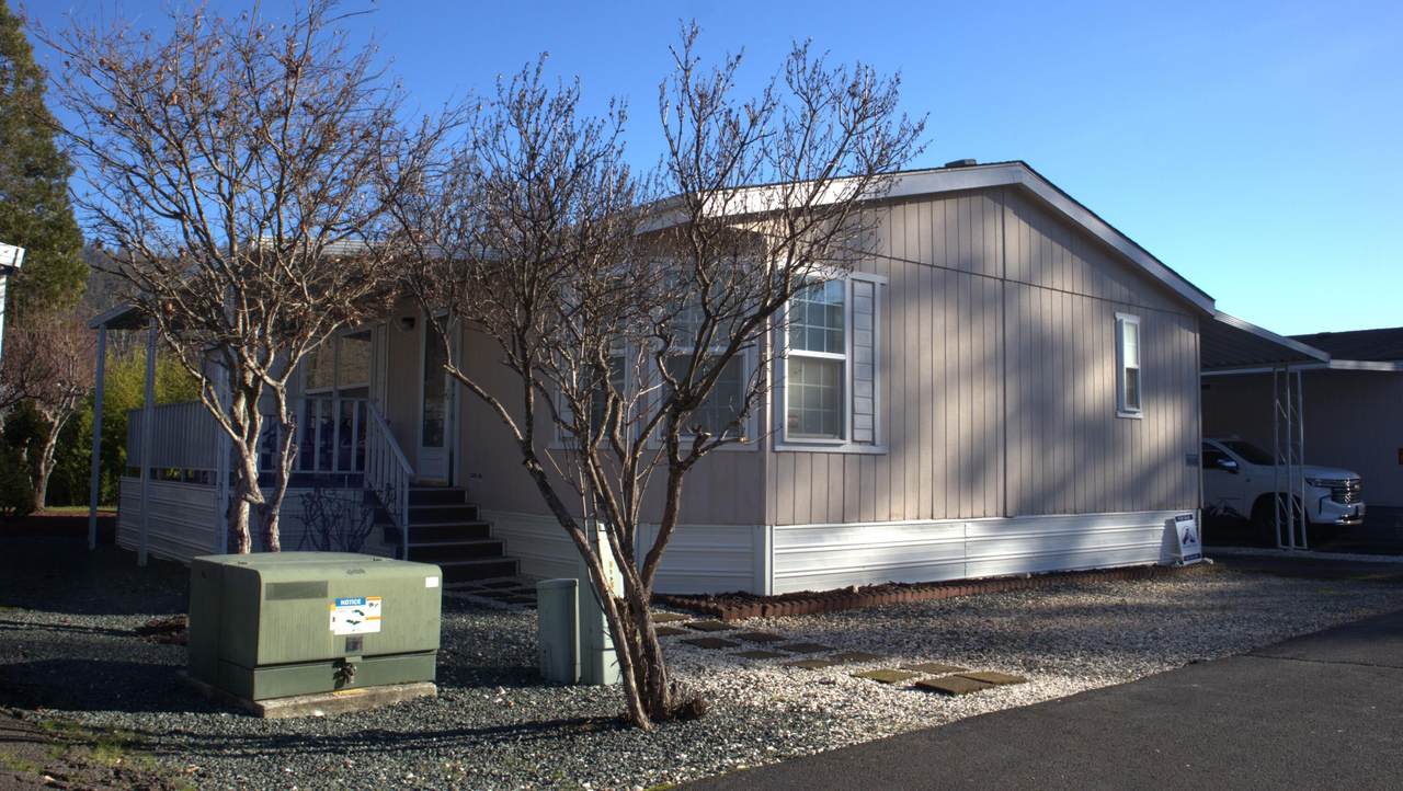 22071 Highway 62 - Photo 1