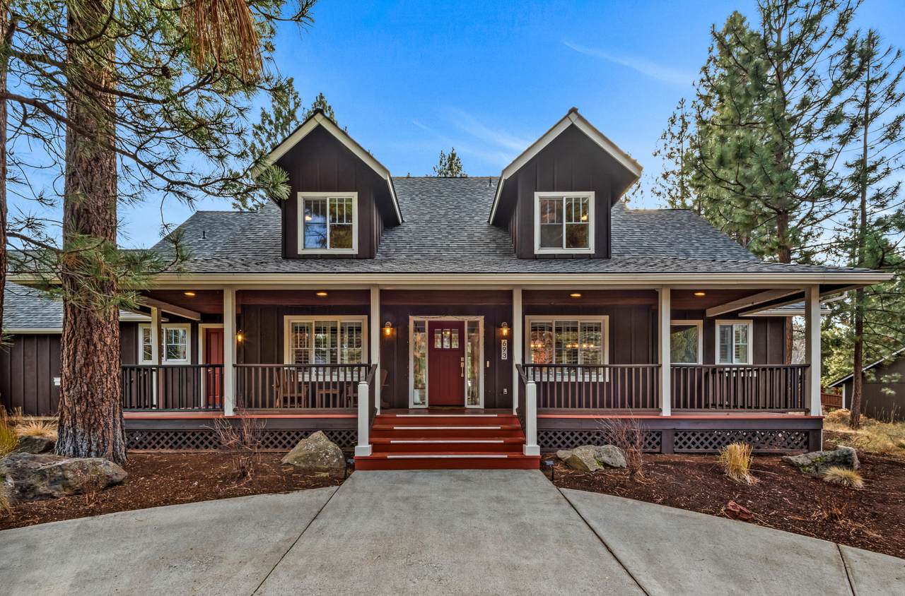 693 Tyler Avenue - Photo 1