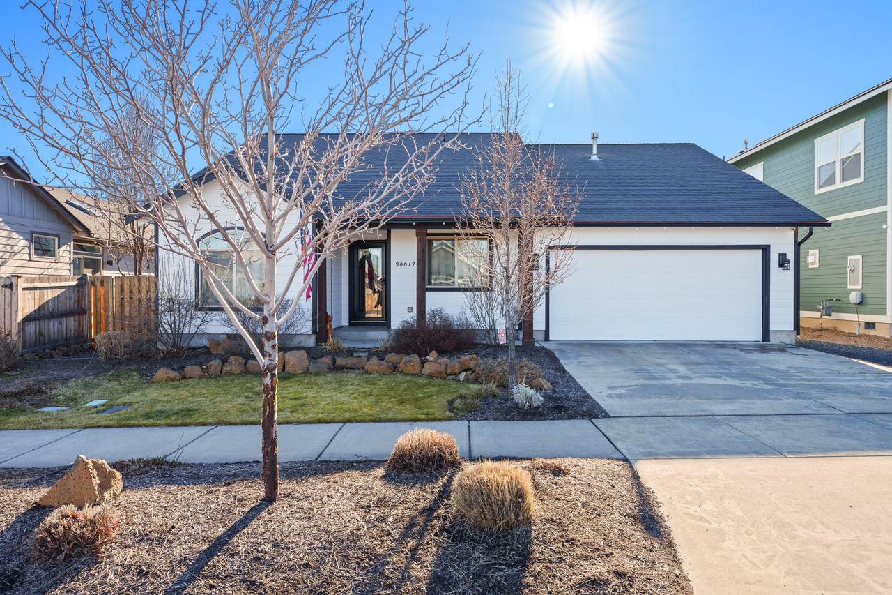 20017 Voltera Place - Photo 1