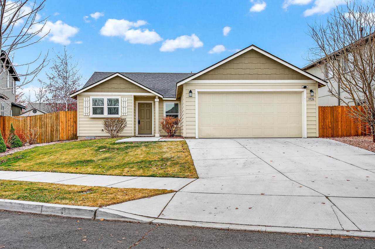 3526 Pumice Stone Avenue - Photo 1