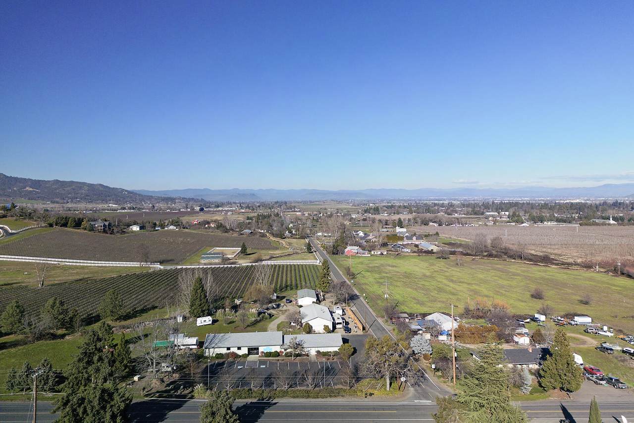 3955 Stage Road - Photo 1