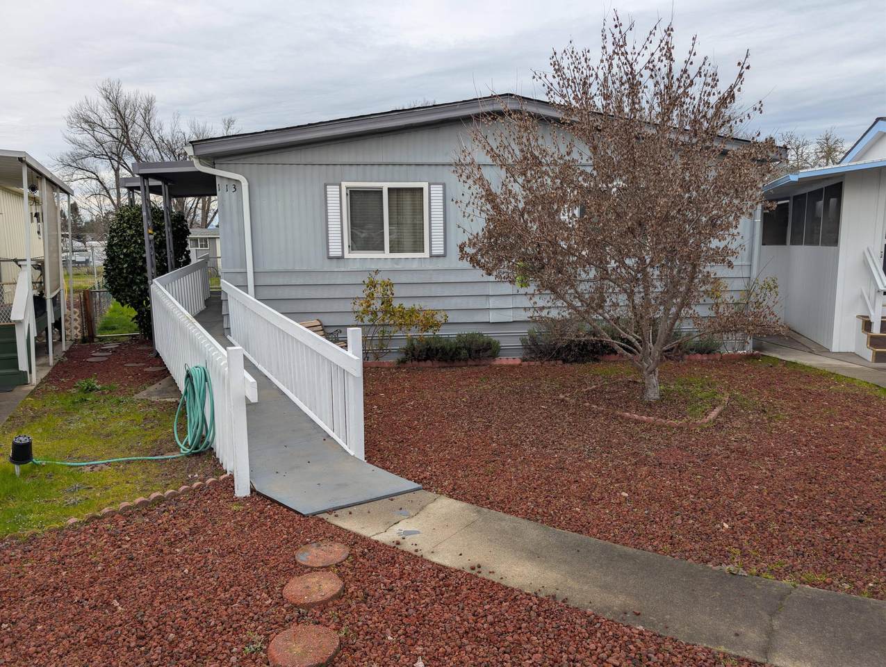 113 Briarwood Way - Photo 1