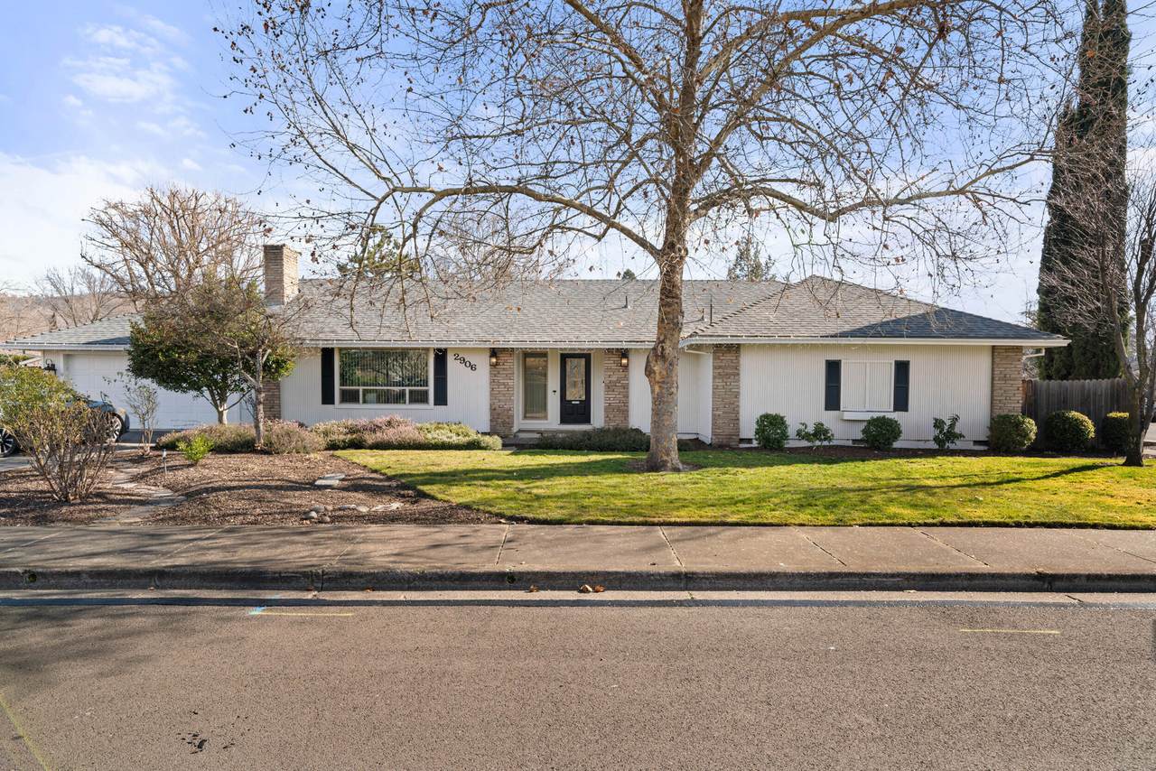 2906 Aldersgate Road - Photo 1