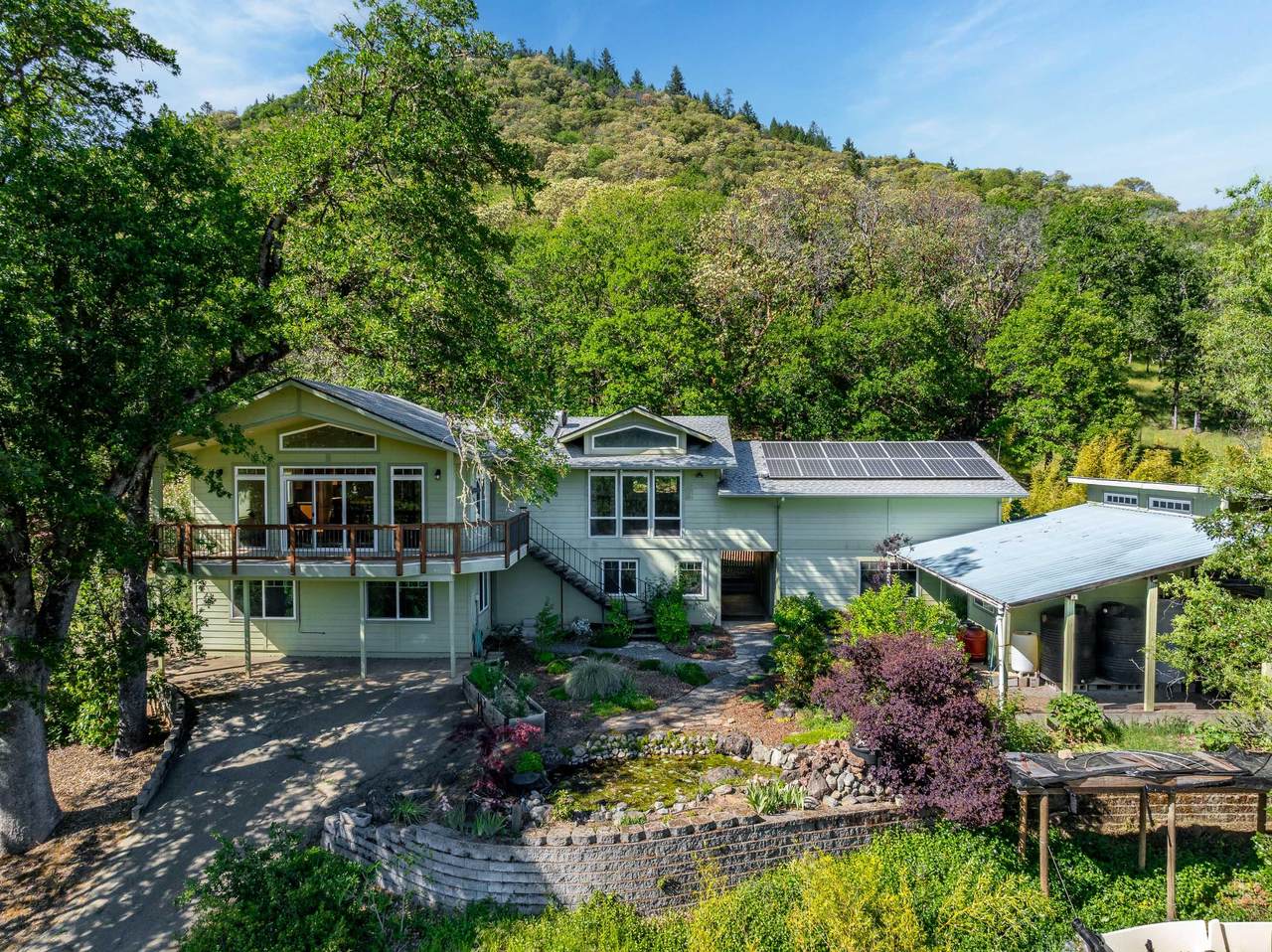 2583 Evans Creek Road - Photo 1