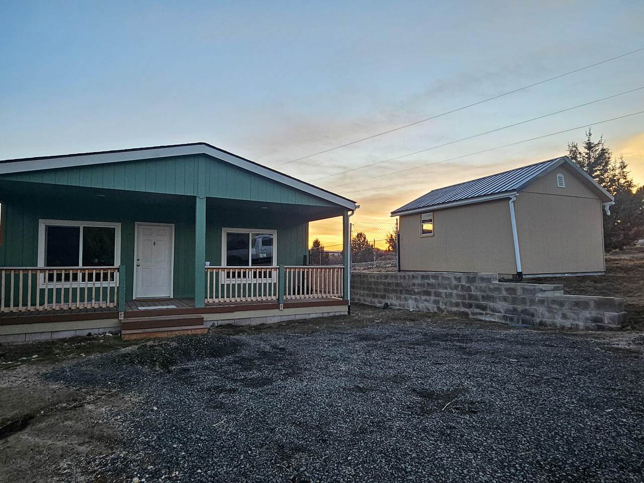 34702 Umatilla Street - Photo 1