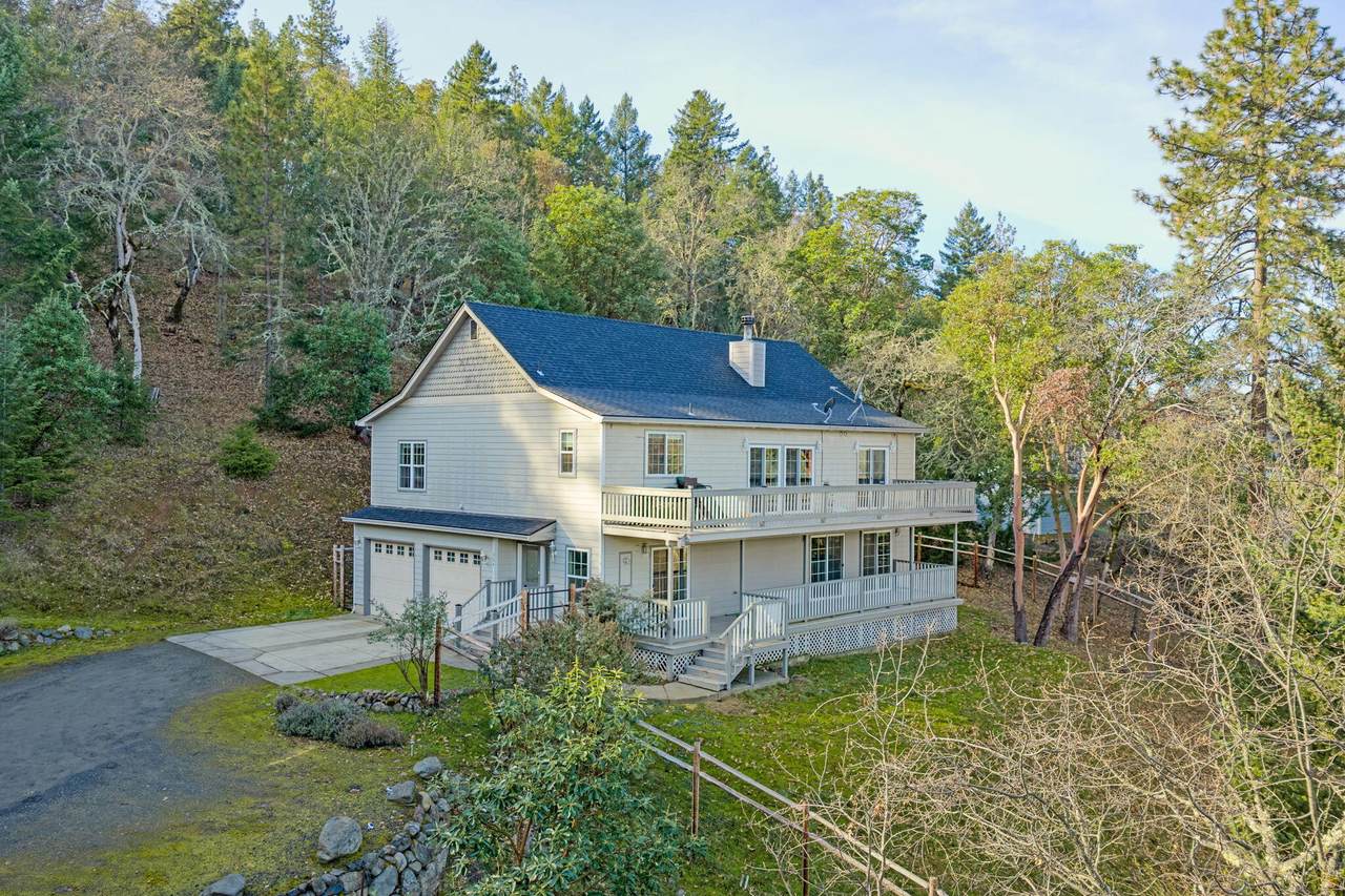 334 Andesite Drive - Photo 1