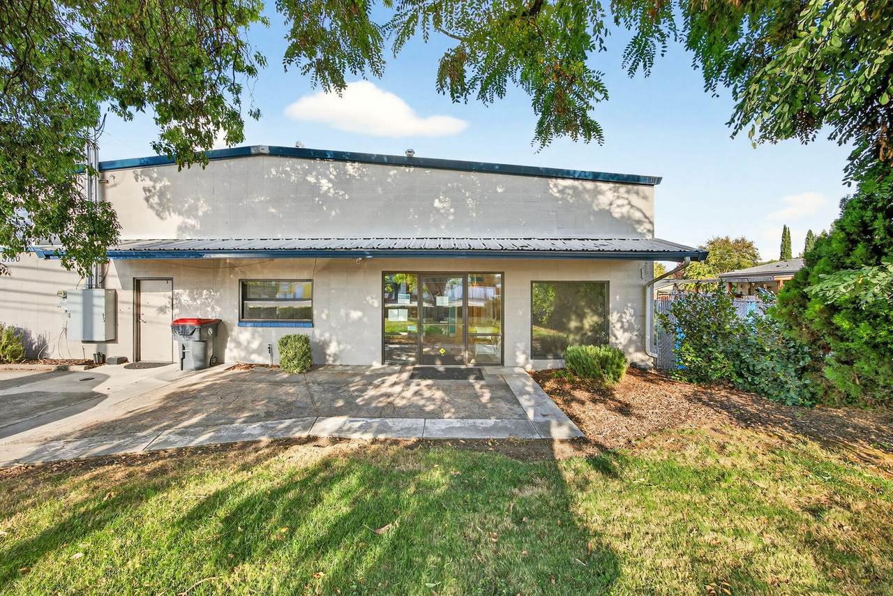 3100 Merriman Road - Photo 1