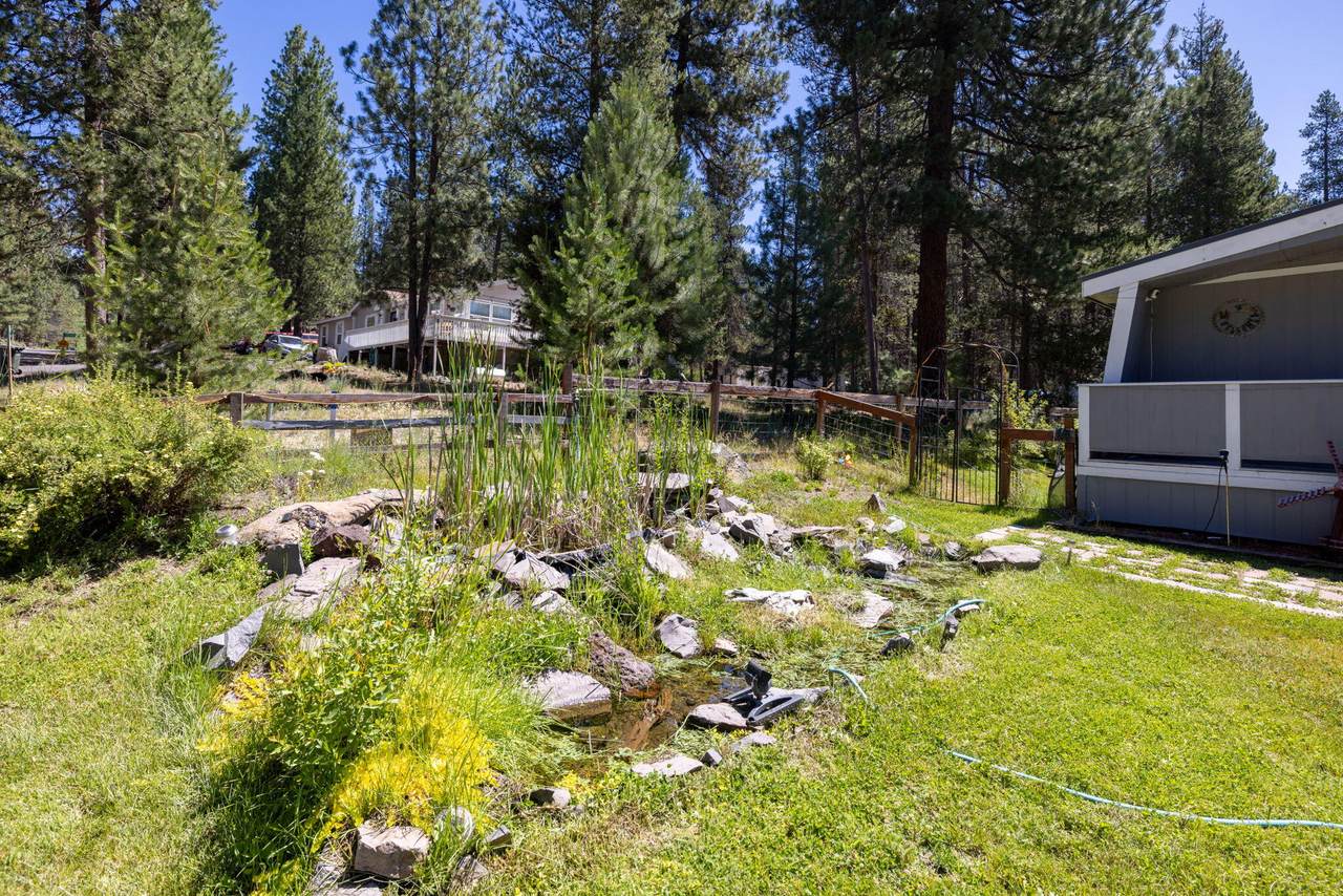 137127 Main Street - Photo 1