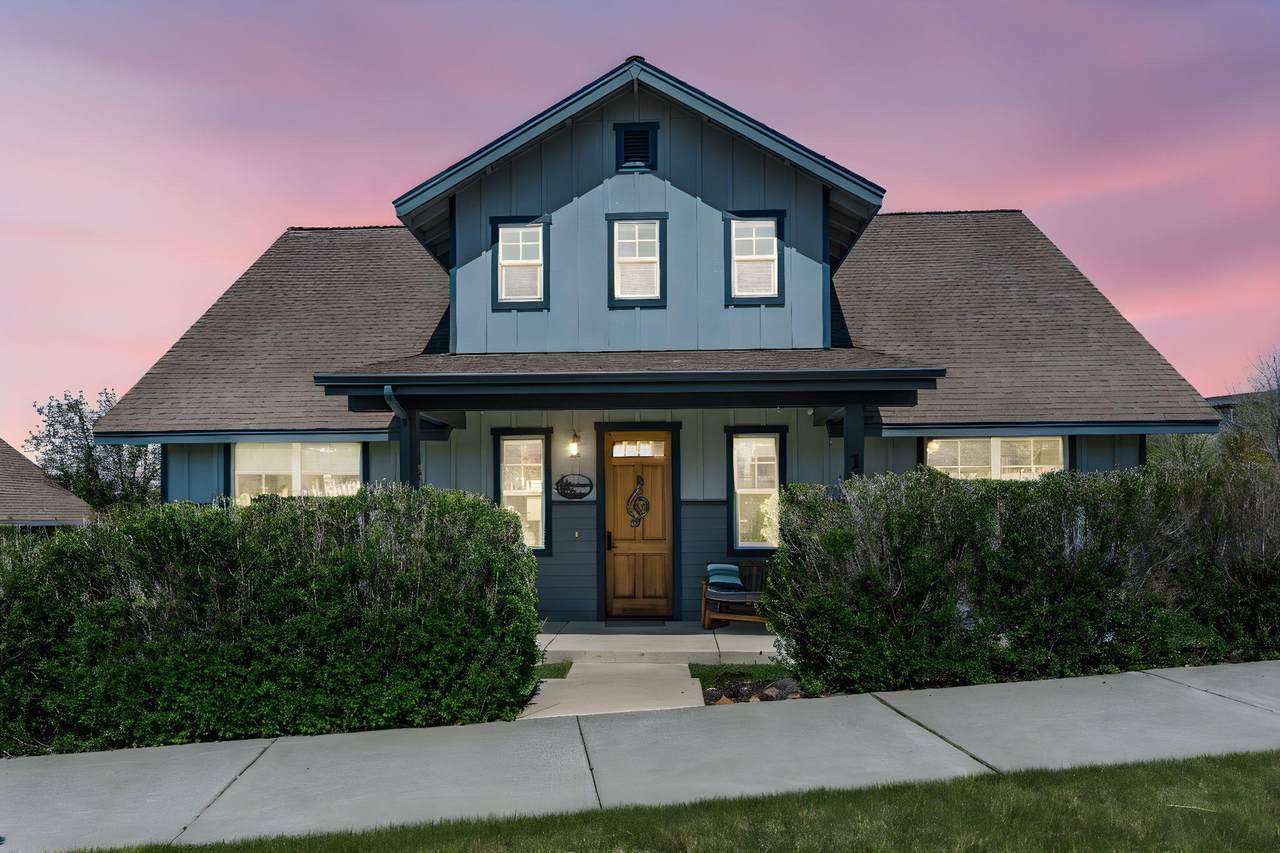 1082 Yarrow Avenue - Photo 1