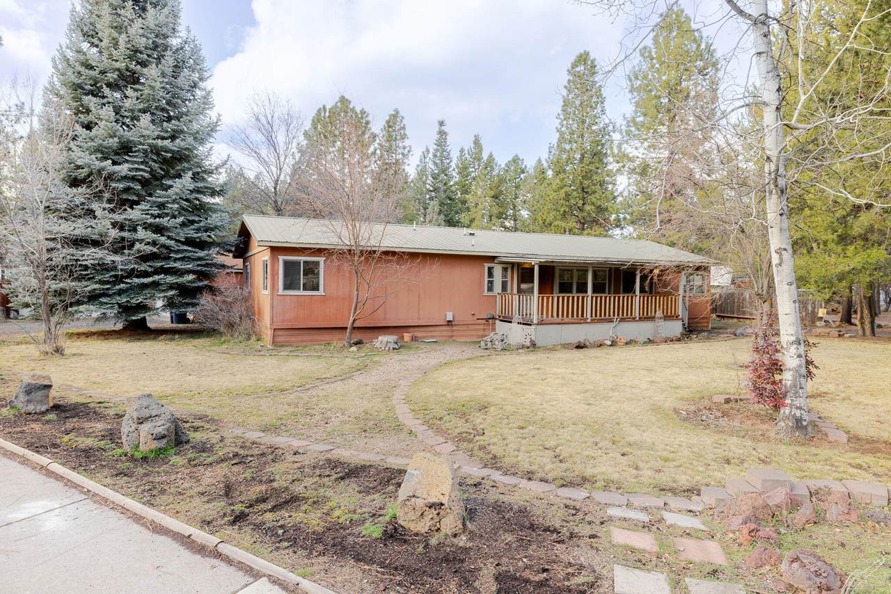60887 Lodgepole Drive - Photo 1