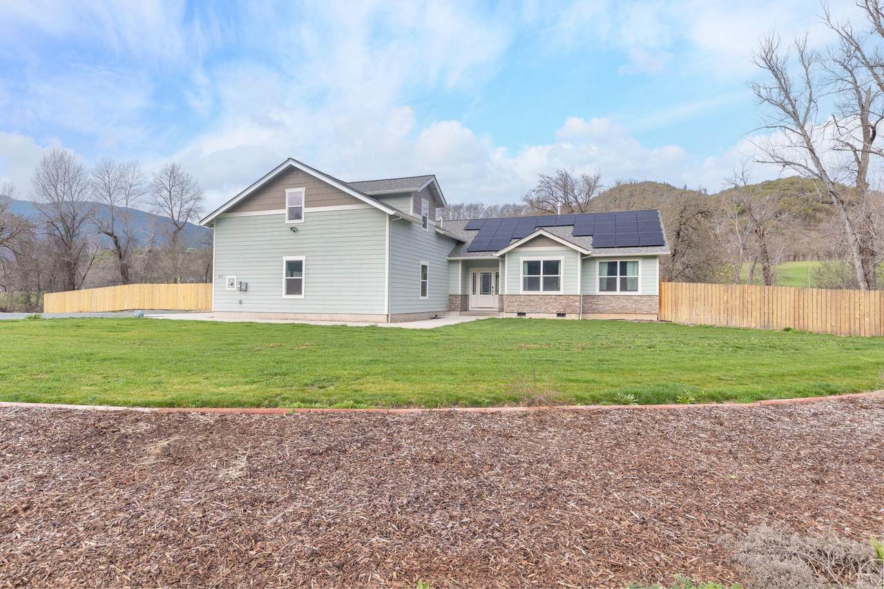 707 Wards Creek Road - Photo 1