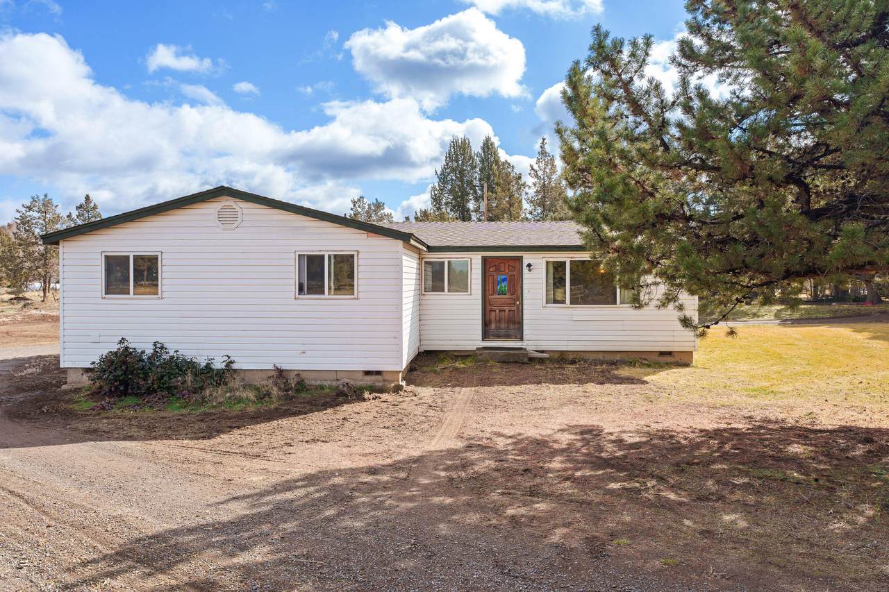 64904 Rimrock Drive - Photo 1