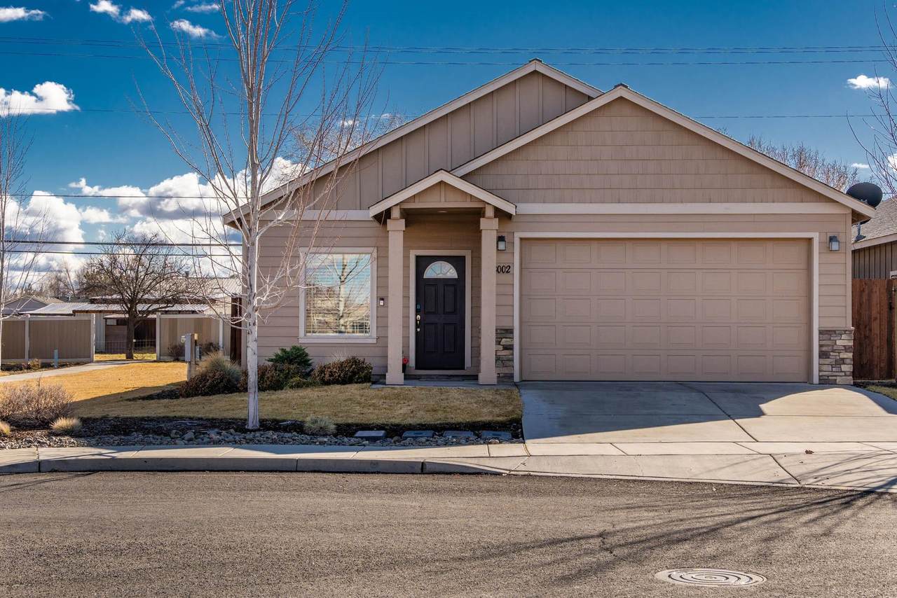 3002 Alder Place - Photo 1
