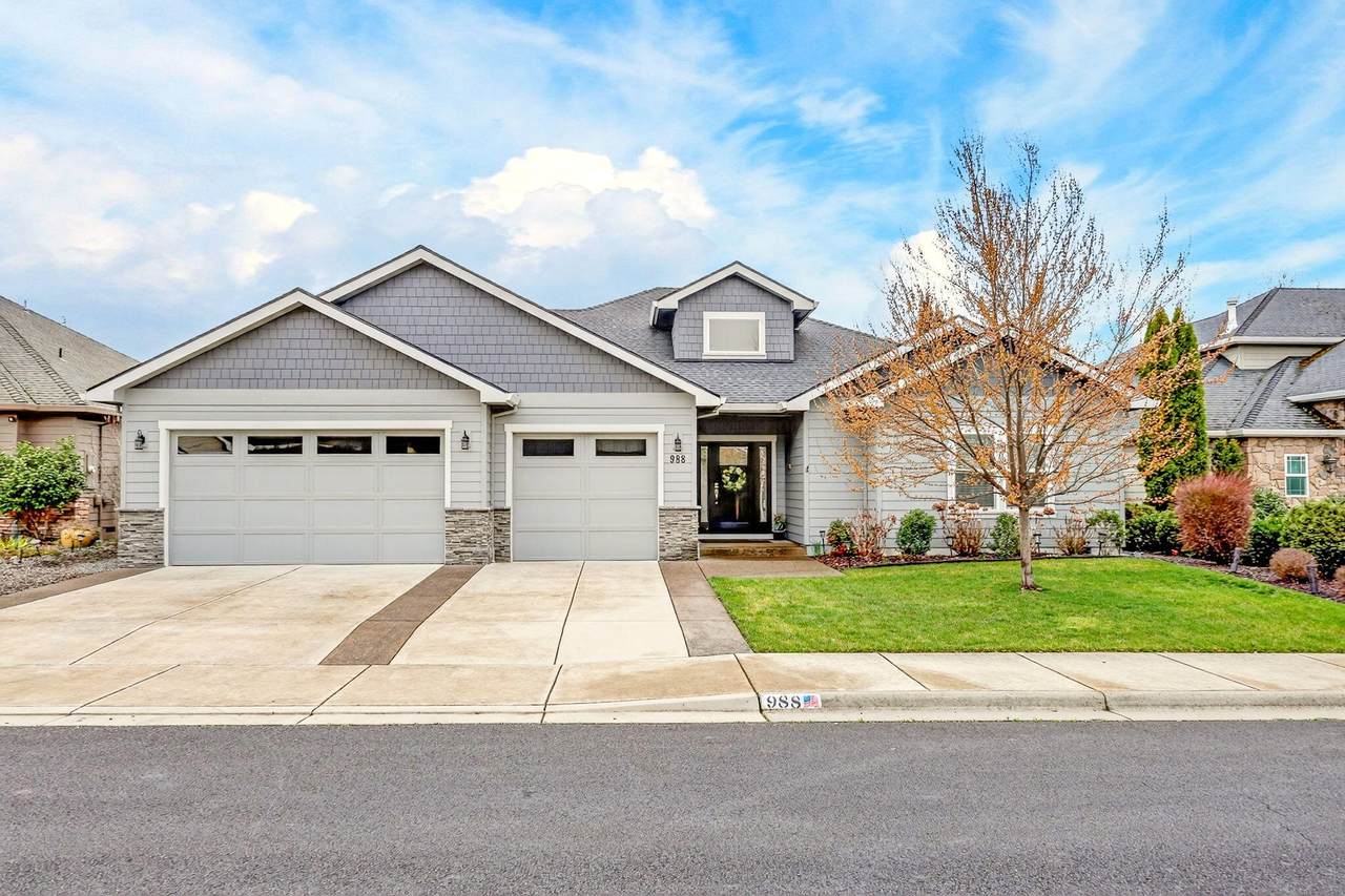 988 Pumpkin Ridge - Photo 1