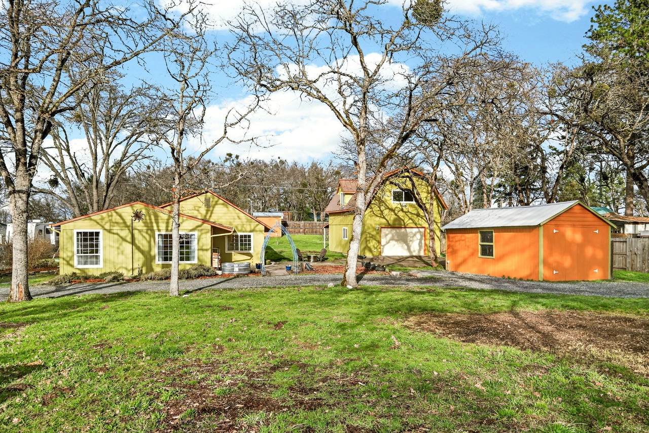 51 Sterling Creek Road - Photo 1