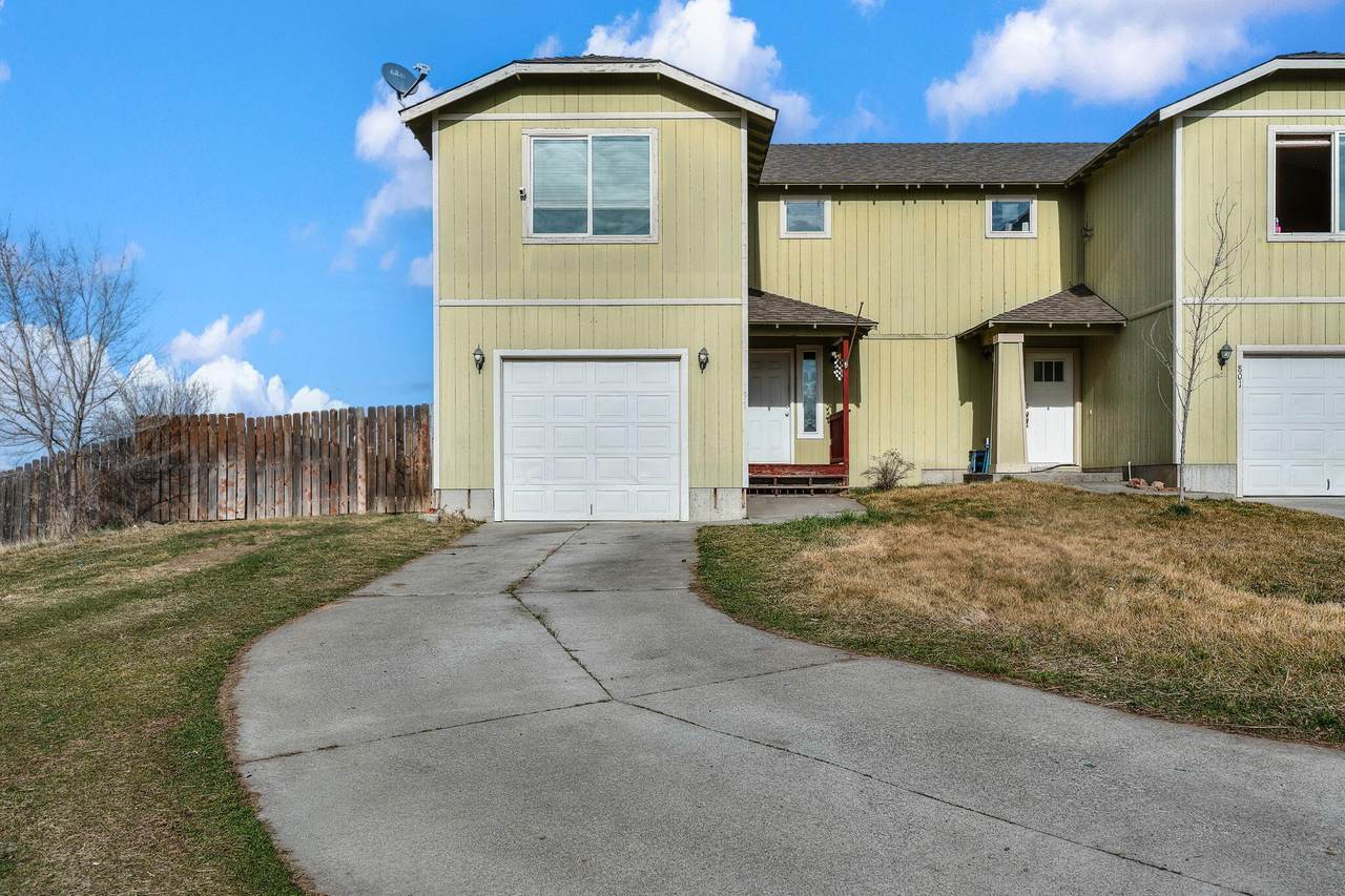 791 Kristin Way - Photo 1