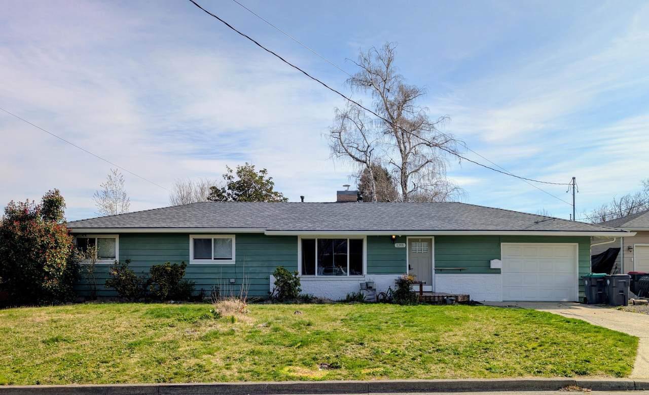 1201 Leland Street - Photo 1