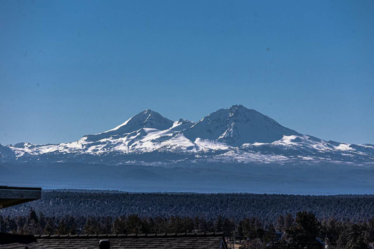 https://bt-photos.global.ssl.fastly.net/coar/1280_boomver_1_220216898-2.jpg