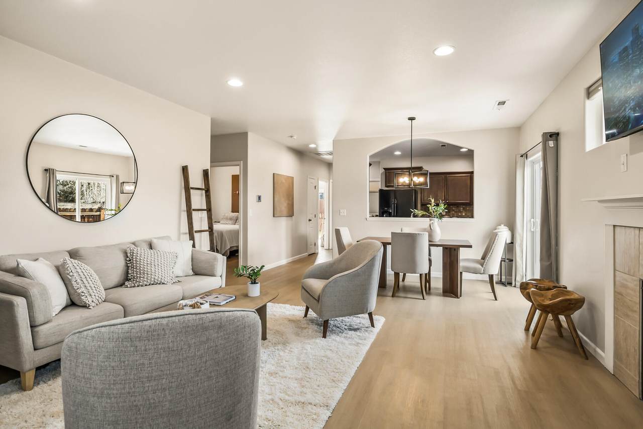 2745 Aldrich Avenue - Photo 1