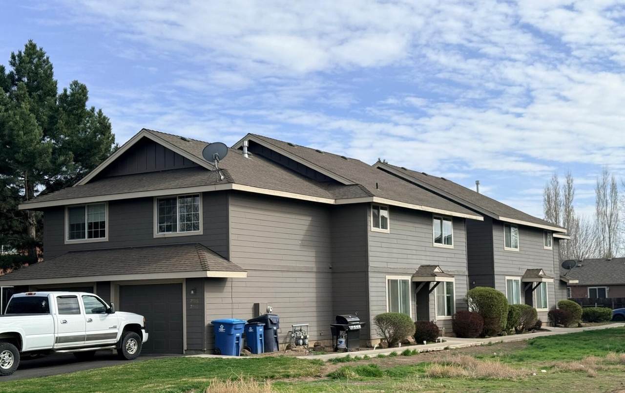 2904 Juniper Avenue - Photo 1