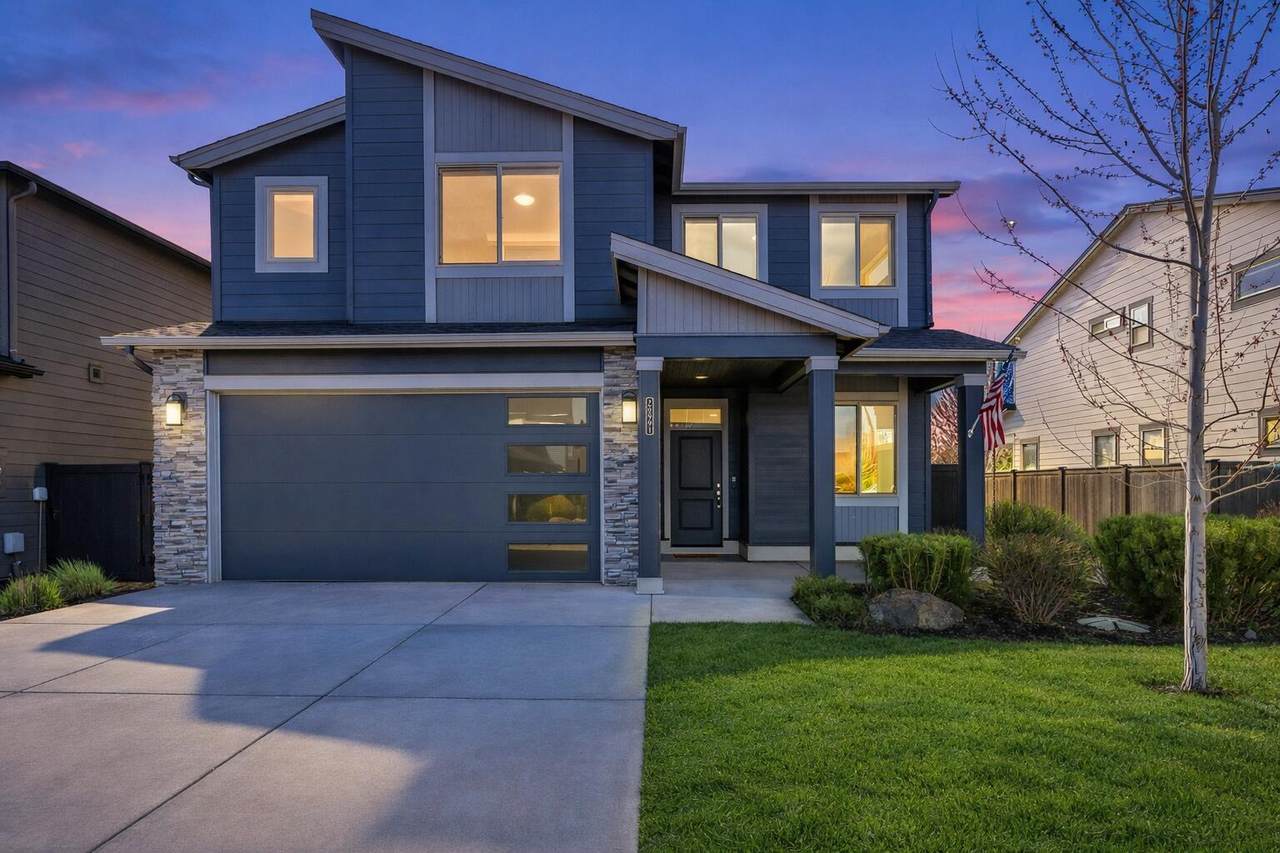 20991 Legend Place - Photo 1