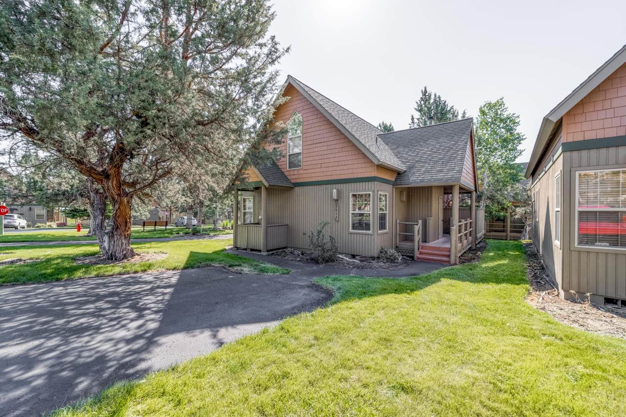 1612 Prairie Falcon Drive - Photo 1