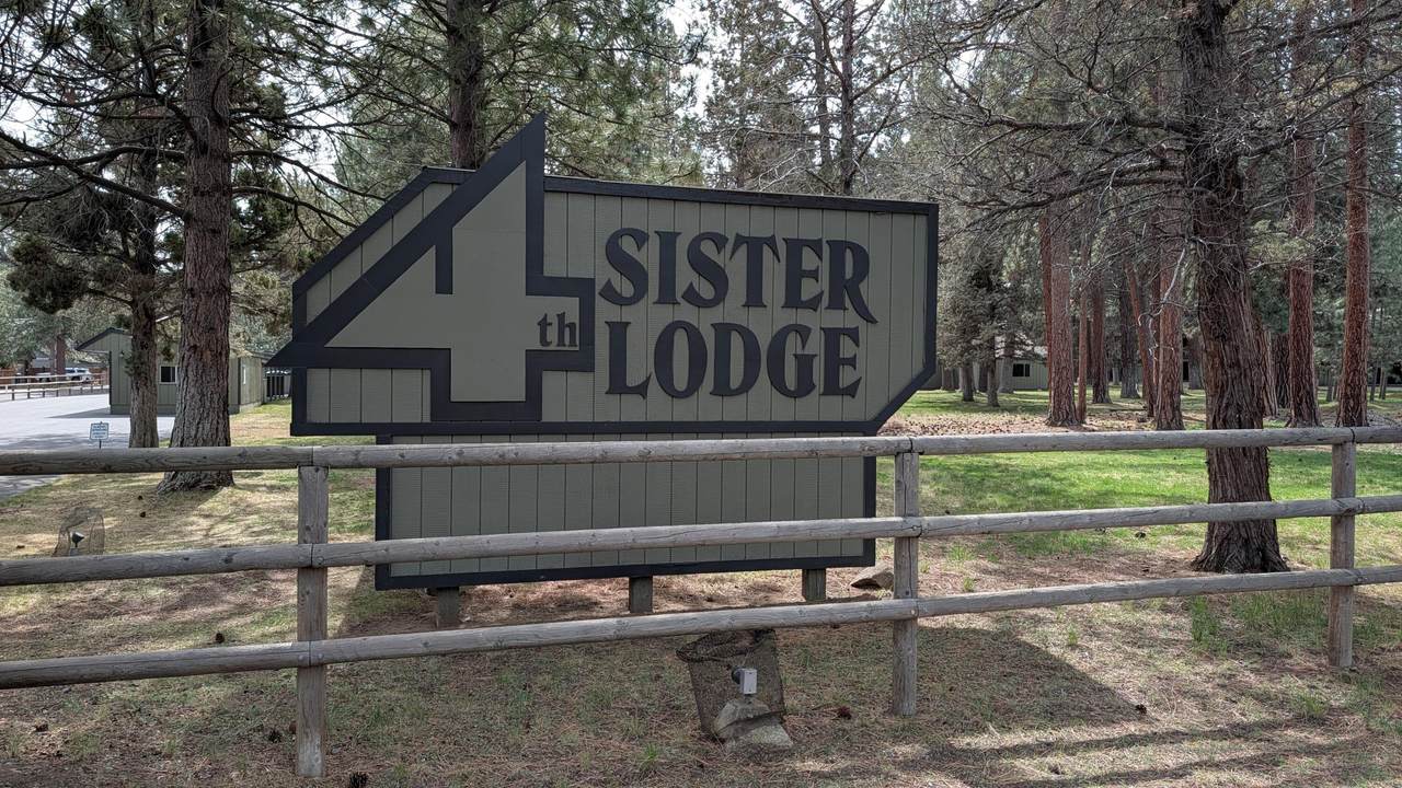 813 Desperado Trail - Photo 1