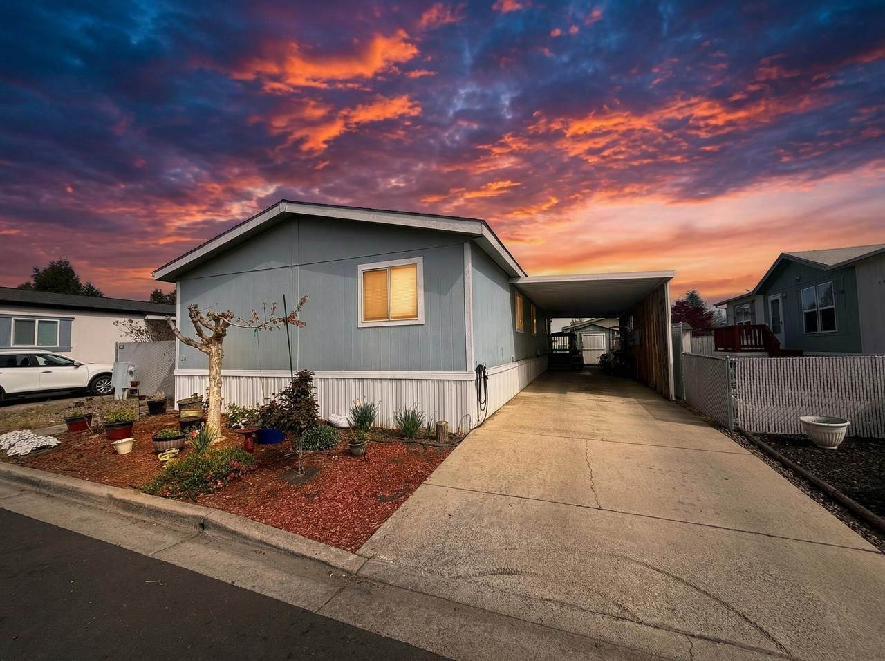 2552 Thorn Oak Drive - Photo 1