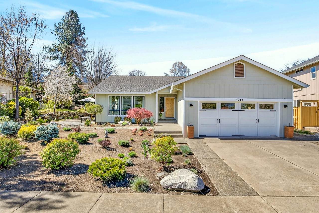 1057 Oak Knoll Drive - Photo 1