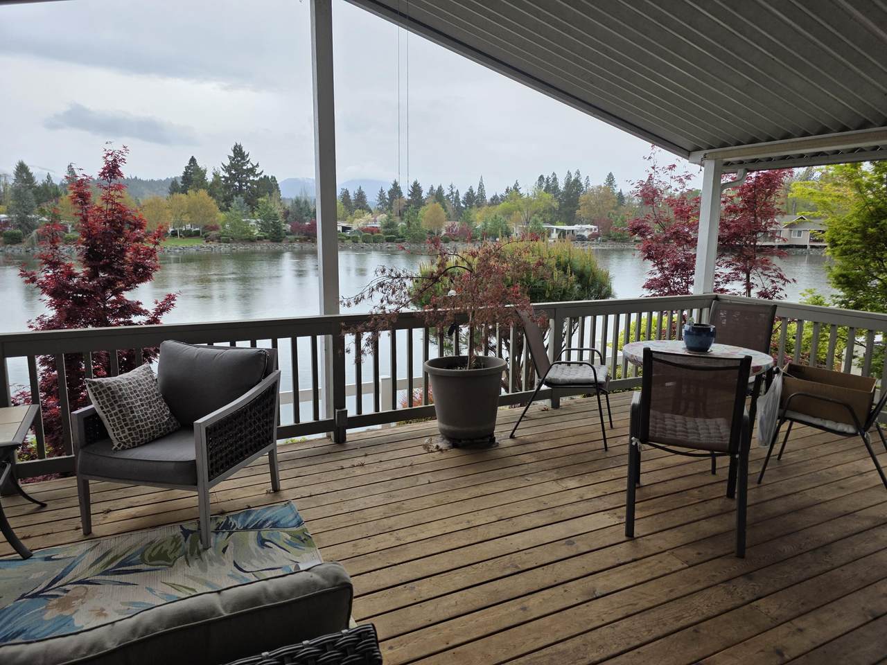 267 Kingsley Drive - Photo 1