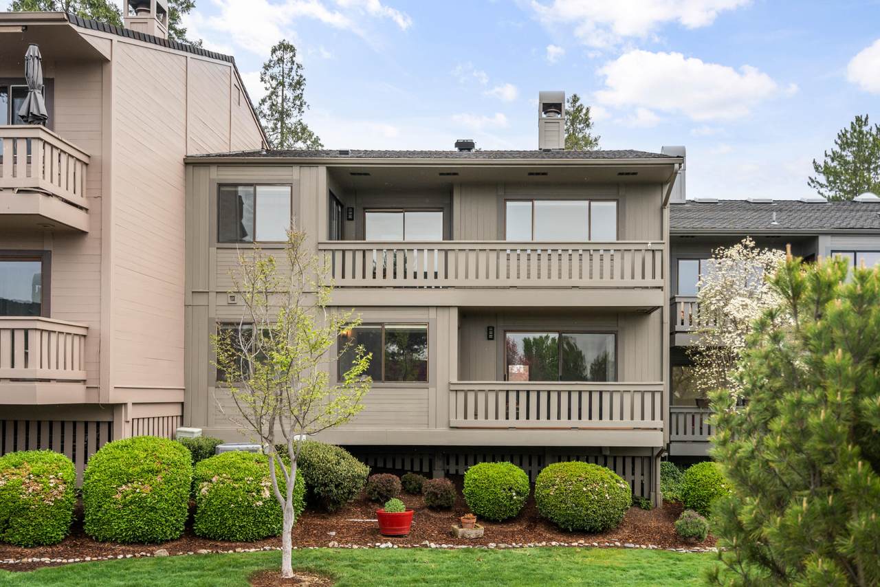 302 Medford Heights Lane - Photo 1