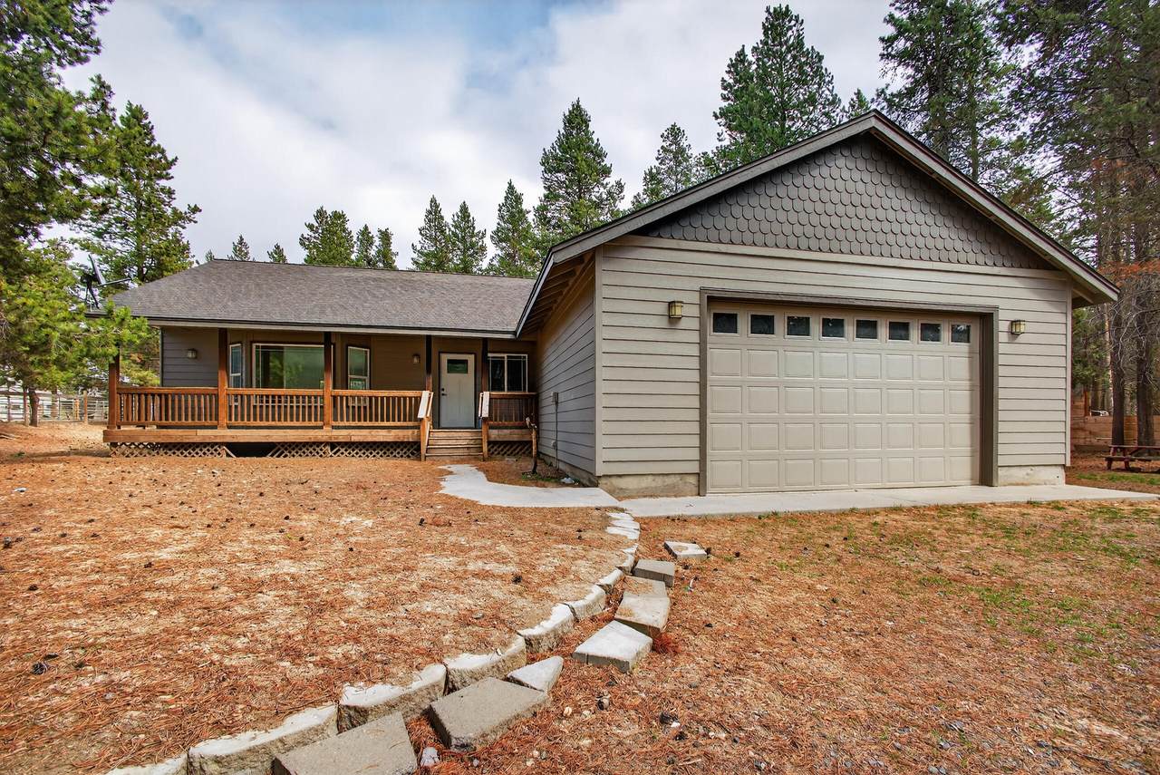 51992 Dorrance Meadow Road - Photo 1