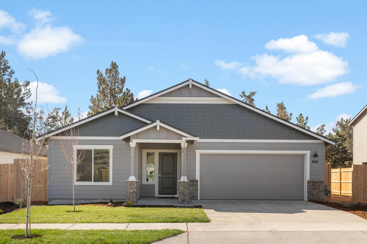 773 Discovery Loop - Photo 1
