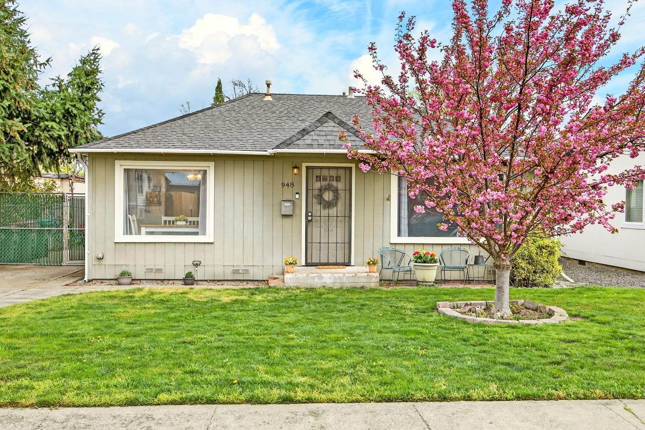 948 Murray Avenue - Photo 1