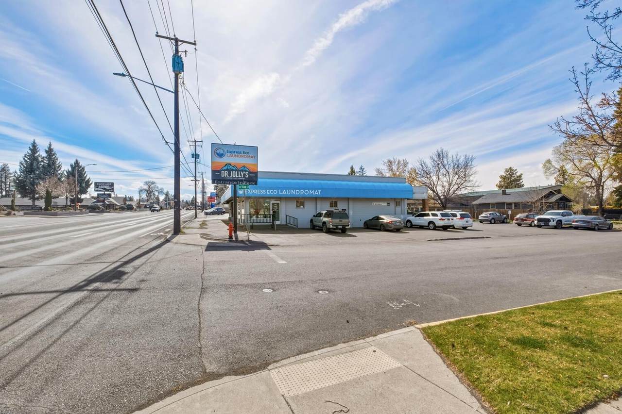 407 3rd Street - Photo 1