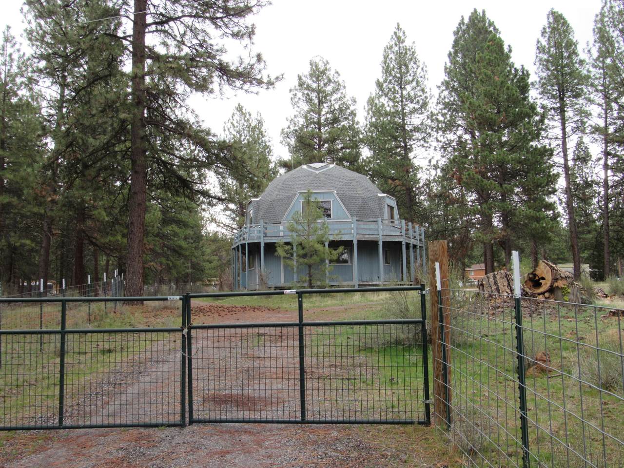 https://bt-photos.global.ssl.fastly.net/coar/1280_boomver_1_220218569-2.jpg