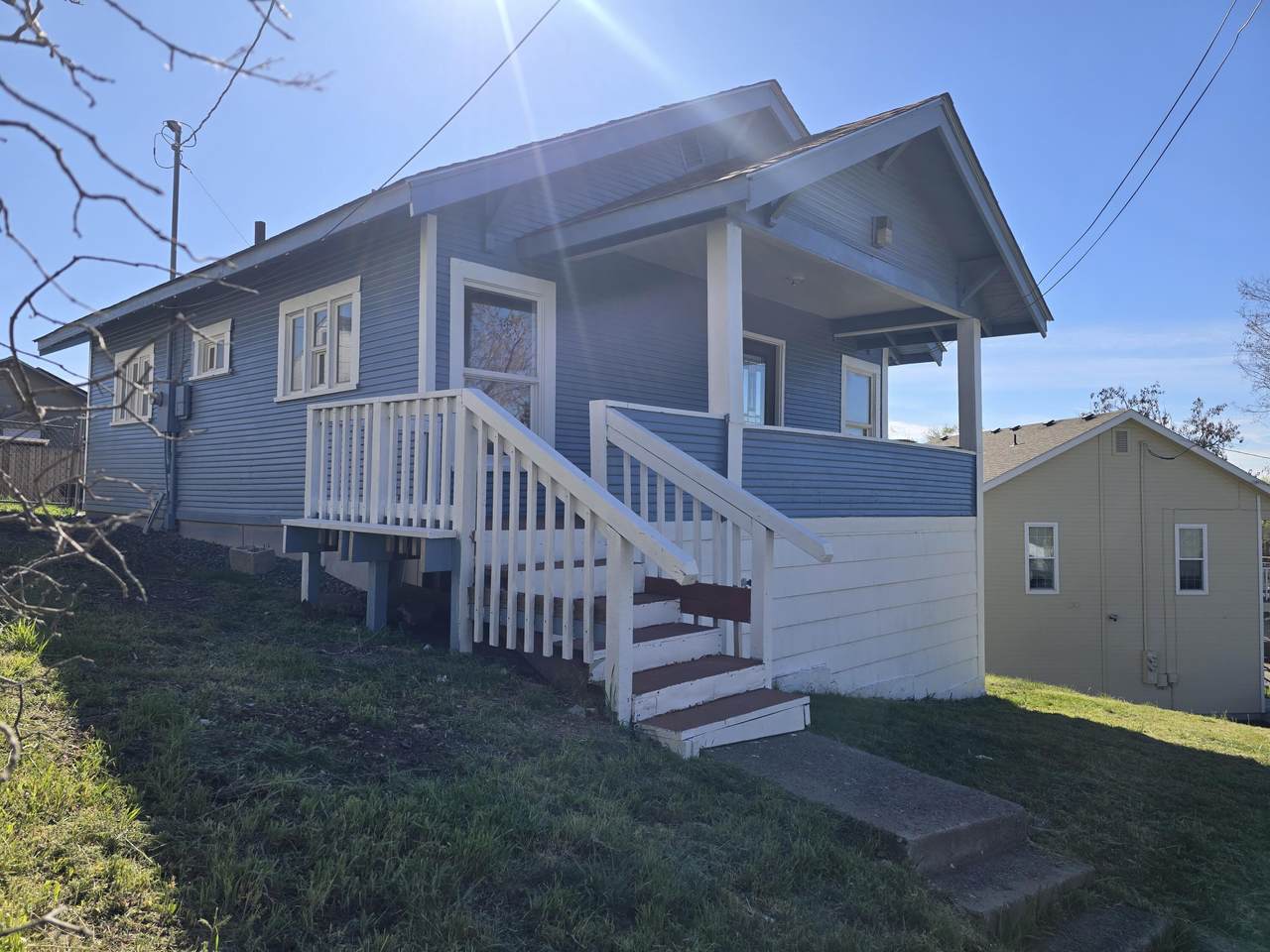 1210 Lincoln Street - Photo 1