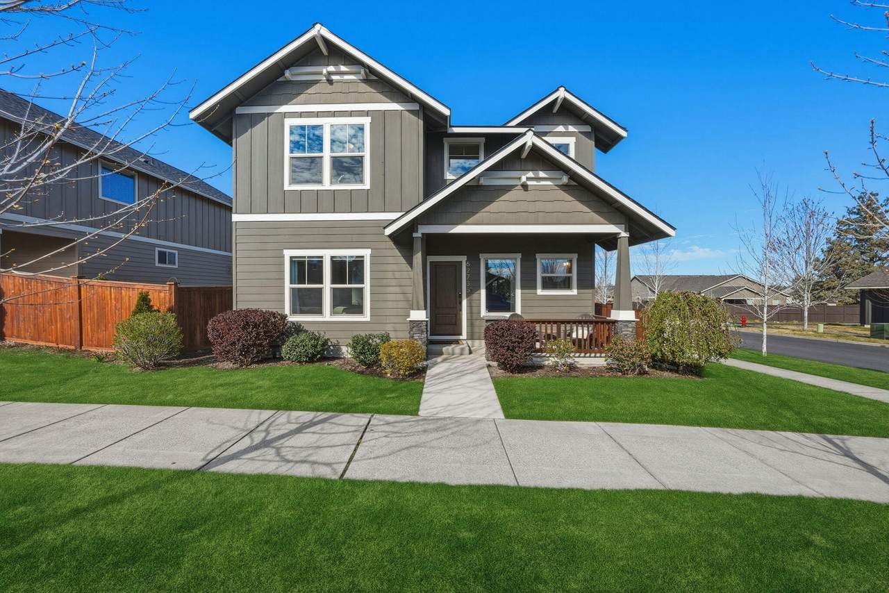62735 Hawkview Road - Photo 1