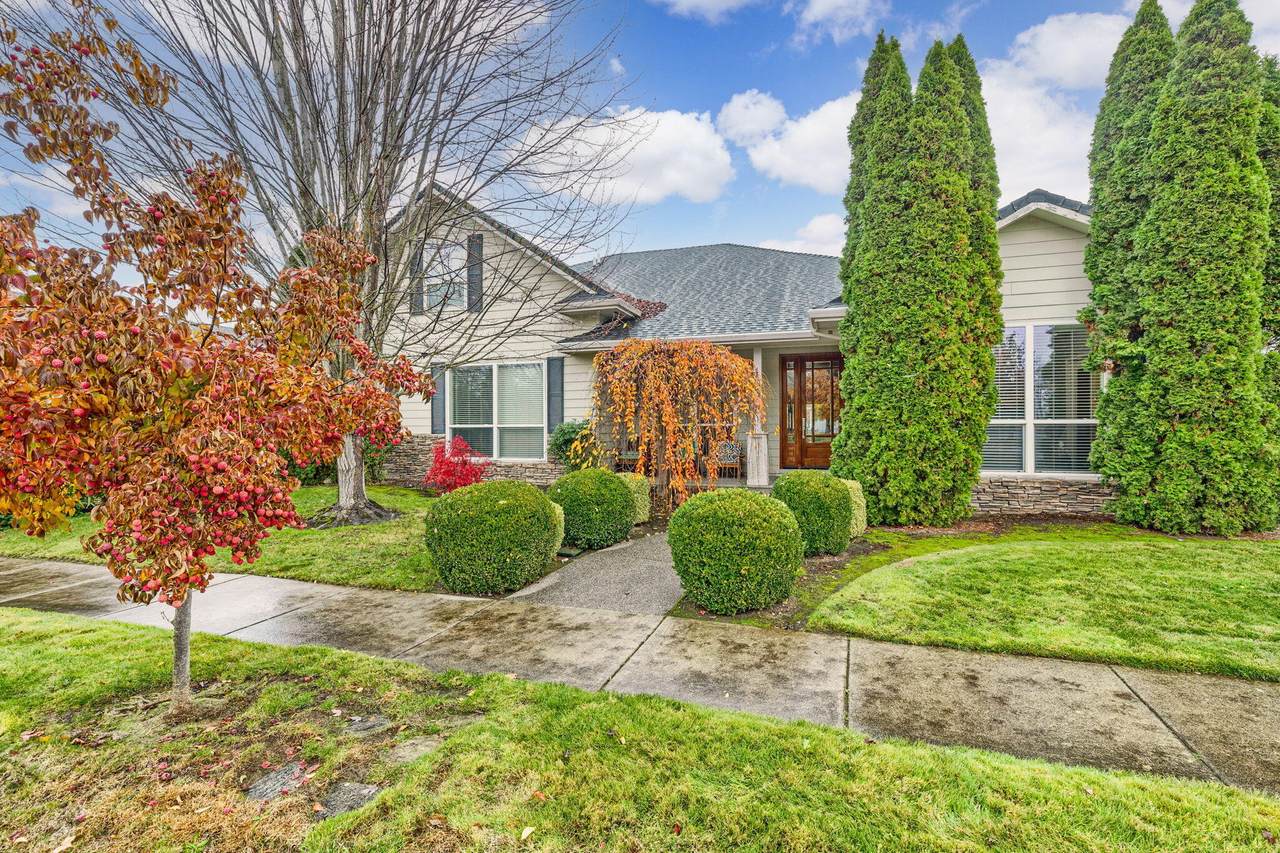 1028 Buck Point Street - Photo 1
