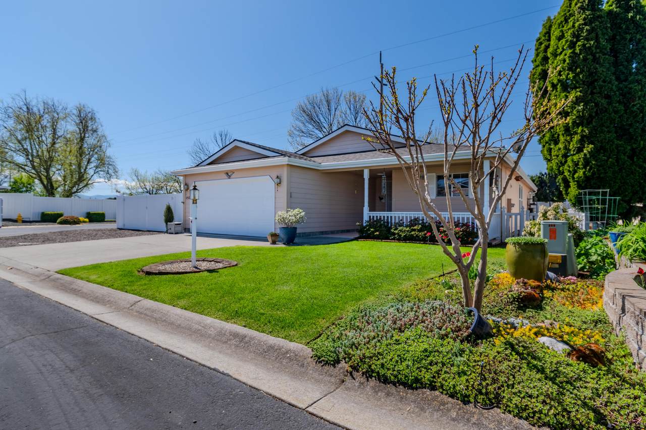 252 Jena Court - Photo 1