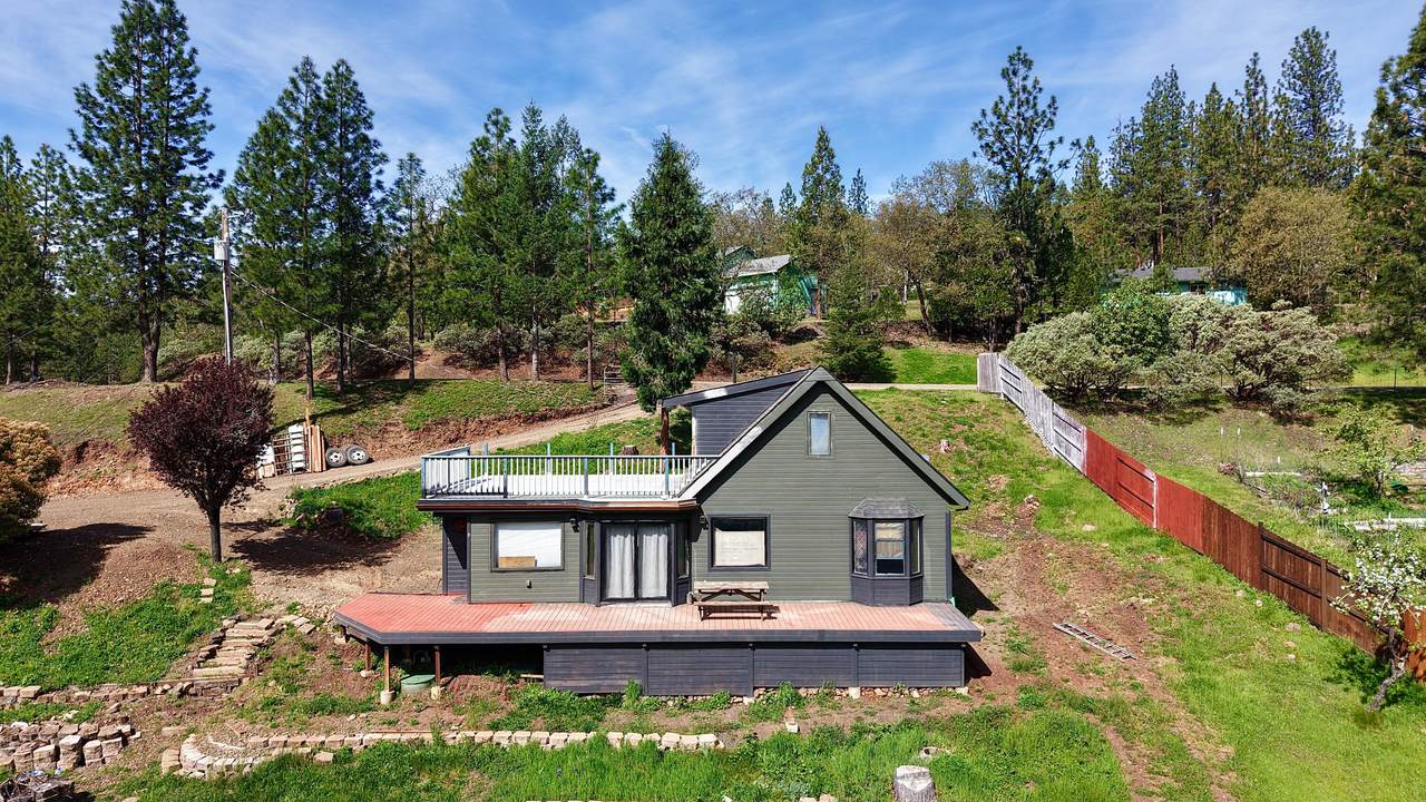 255 Shipley Terrace - Photo 1