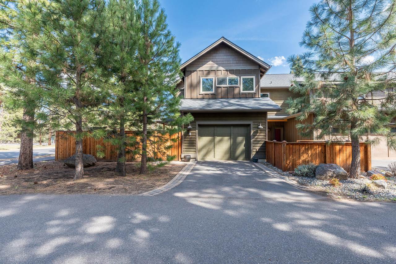 923 Desperado Trail - Photo 1