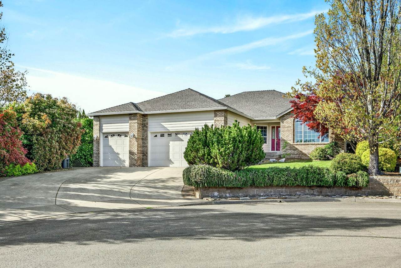 2855 Shanteal Place - Photo 1