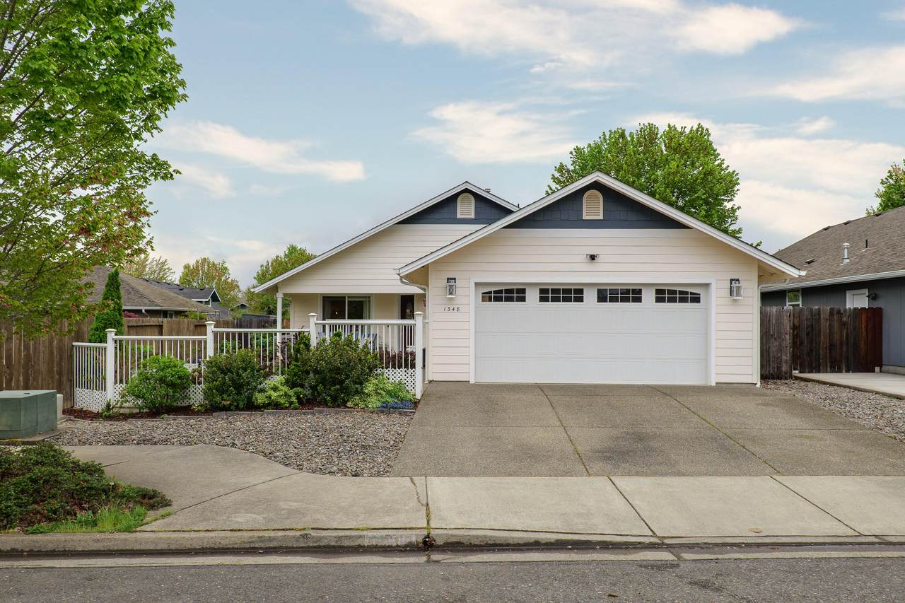 1348 George Tweed Boulevard - Photo 1