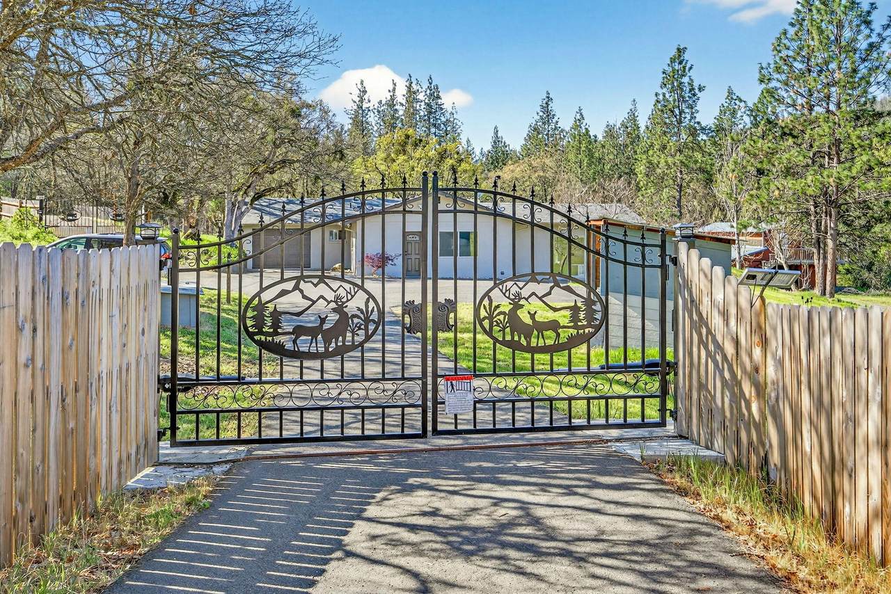 5700 Highway 238 - Photo 1